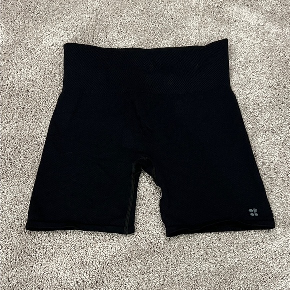 Sweaty Betty Black Bike Shorts - Picture 1 of 3